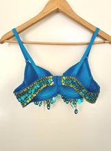Load image into Gallery viewer, Belly dancer sequin bra for theme wear - KoKo AustraliaBelly dancer sequin bra for theme wearKoKo Australia
