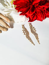Load image into Gallery viewer, The Sasha Flies earrings
