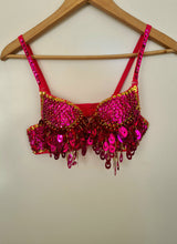 Load image into Gallery viewer, Belly dancer sequin bra for theme wear
